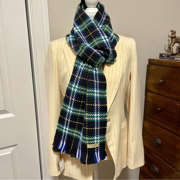 NWT Burberry Merino Wool Check Scarf - Picture 3 of 10